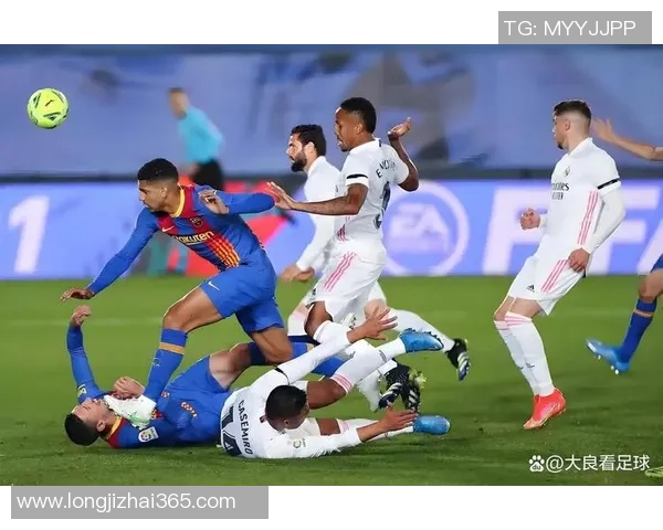 西甲第九轮焦点战皇马对决巴萨谁能笑到最后