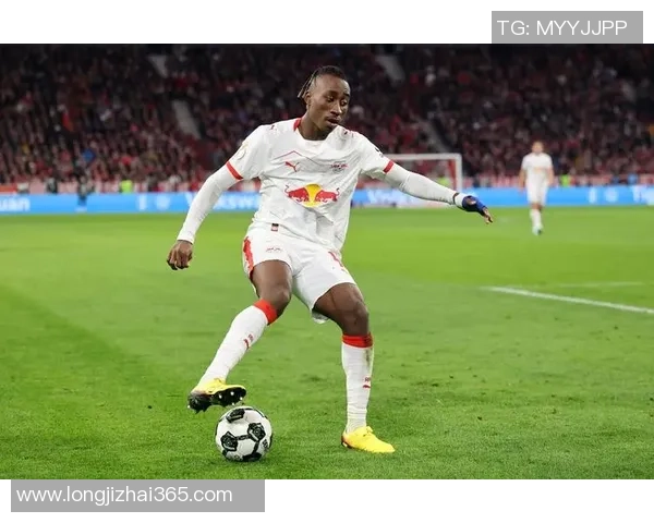 法尔克：拜仁以为超6500万签杰克逊太贵，在重视拉扬和弗拉霍维奇